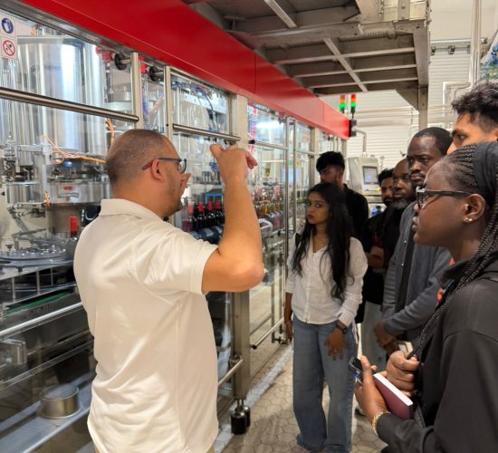 Beyond the Classroom: Bridging Academic Knowledge with Real-World Business Practices!